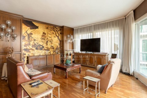 5 chambres apartment à vendre à Barcelona, Catalonia, Spain № 4070 - photo 8