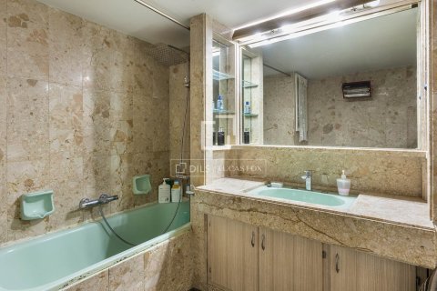 5 chambres apartment à vendre à Barcelona, Catalonia, Spain № 4070 - photo 25