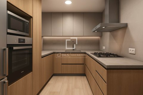 Apartamento de 4 dormitorios en venta en Barcelona, Cataluña, Spain № 4072 - foto 12