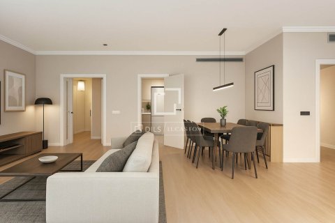 4 chambres apartment à vendre à Barcelona, Catalonia, Spain № 4072