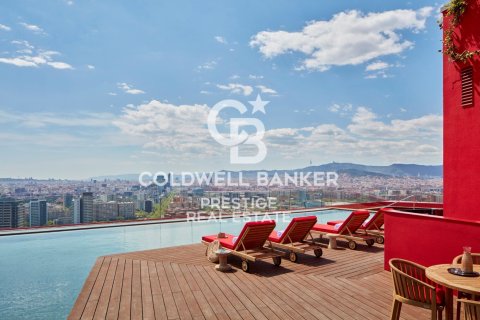 3 bedrooms apartment for sale in Barcelona, Catalonia, Spain № 6040