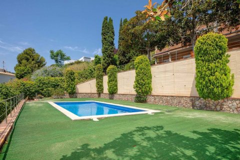 Купить дом в Бланес, Испания с 7 комнат, 428м², № 6192 - фото 27