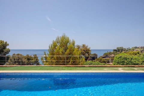 Купить дом в Бланес, Испания с 7 комнат, 428м², № 6192 - фото 26