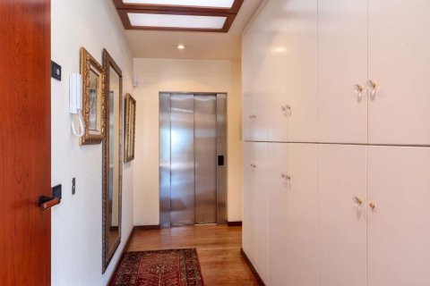 Купить дом в Бланес, Испания с 7 комнат, 428м², № 6192 - фото 10