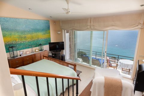 Купить дом в Бланес, Испания с 6 комнат, 350м², № 6193 - фото 20