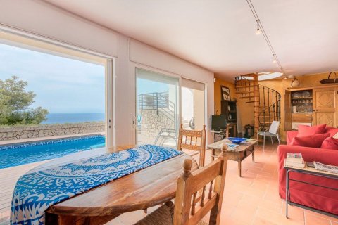 Купить дом в Бланес, Испания с 6 комнат, 350м², № 6193 - фото 30