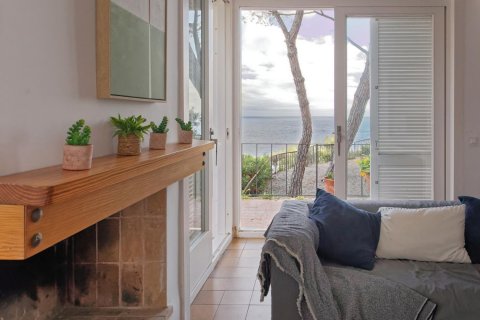 Купить дом в Бланес, Испания с 6 комнат, 295м², № 6194 - фото 12