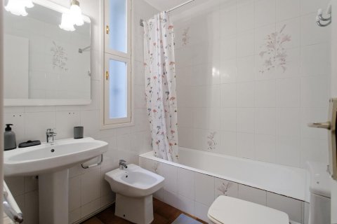 Купить дом в Бланес, Испания с 6 комнат, 295м², № 6194 - фото 21