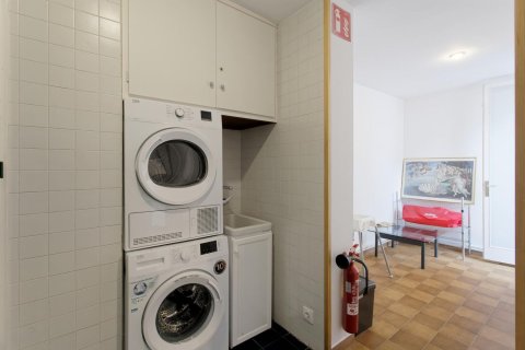 Купить дом в Бланес, Испания с 6 комнат, 295м², № 6194 - фото 15