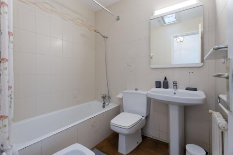 Купить дом в Бланес, Испания с 6 комнат, 295м², № 6194 - фото 18