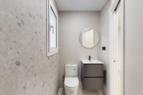 4 bedrooms apartment for sale in Barcelona, Catalonia, Spain № 6191 - photo 26