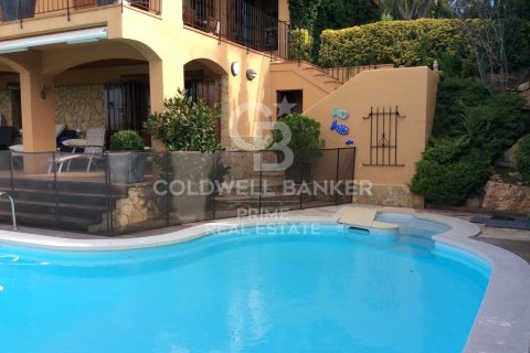 Купить дом в Палафружель, Испания с 5 спален, 428м², № 6050 - фото 11