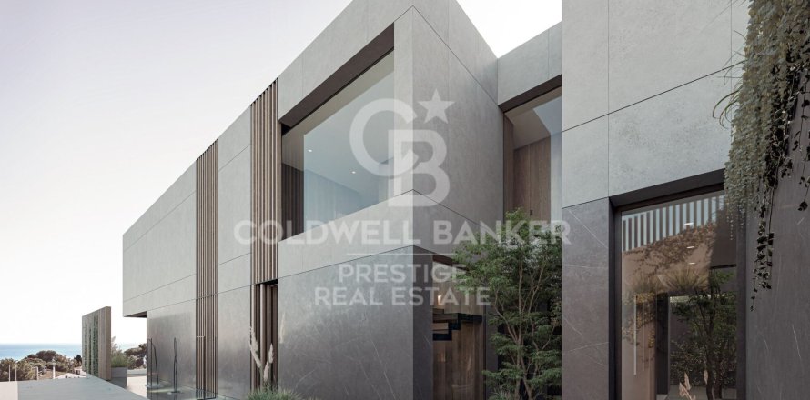 6 bedrooms house for sale in Teia, Barcelona, Catalonia, Spain № 6046