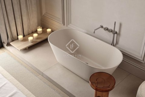 Купить квартиру в Барселона, Испания с 4 спальни, 217м², № 2757 - фото 13