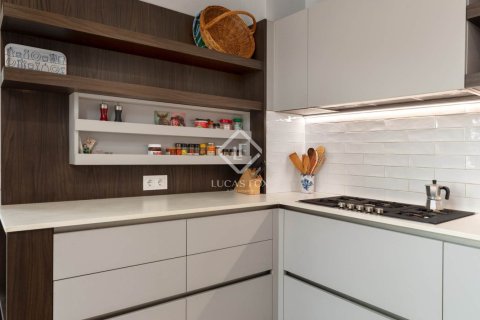 Купить виллу в Льорет-де-Мар, Испания с 5 спален, 284м², № 2756 - фото 3