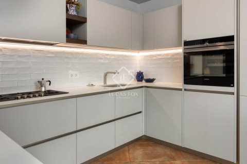 Купить виллу в Льорет-де-Мар, Испания с 5 спален, 284м², № 2756 - фото 2