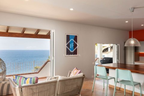 Купить виллу в Льорет-де-Мар, Испания с 5 спален, 284м², № 2756 - фото 5