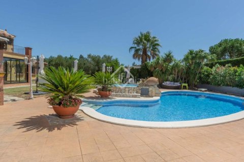 Купить дом в Пералада, Испания с 5 спален, 423м², № 2758 - фото 9