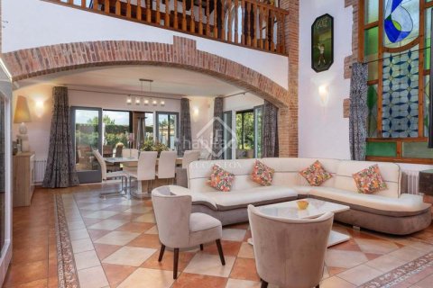 Купить дом в Пералада, Испания с 5 спален, 423м², № 2758 - фото 17