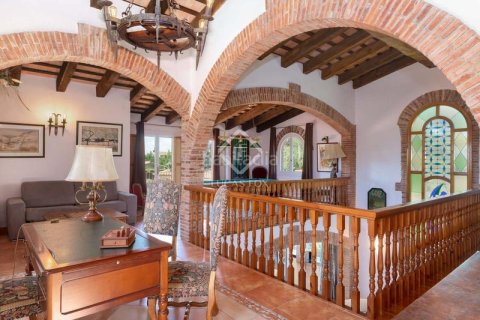 Купить дом в Пералада, Испания с 5 спален, 423м², № 2758 - фото 21