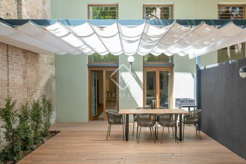 Купить кафе / ресторан в Старый город, Барселона, Испания с 3 спальни, 196м², № 2753 - фото 3