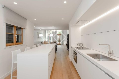 Купить кафе / ресторан в Старый город, Барселона, Испания с 3 спальни, 196м², № 2753 - фото 16