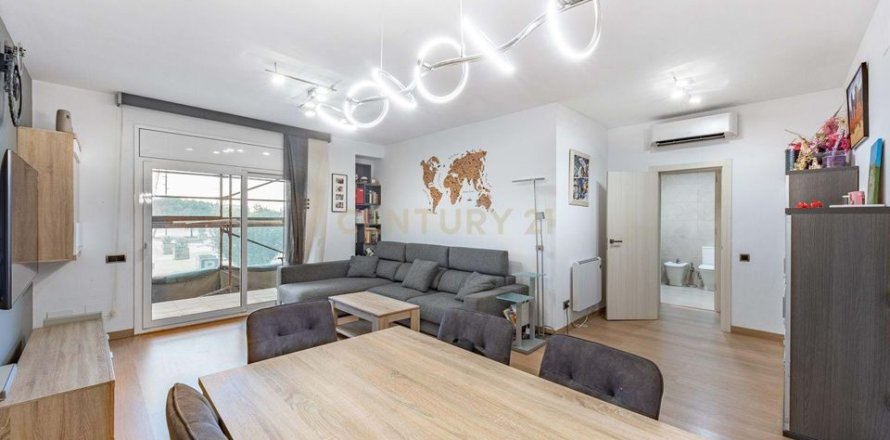 Квартира с 3 спальнями в Кастельдефельсе, Барселона, Каталония, Испания № 2284