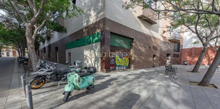 Офис студия в Сант-Андреу, Барселона, Каталония, Испания № 2286