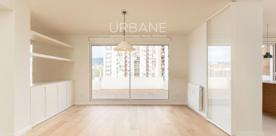 Пентхаус с 5 спальнями в Эшампле, Барселона, Каталония, Испания № 2649