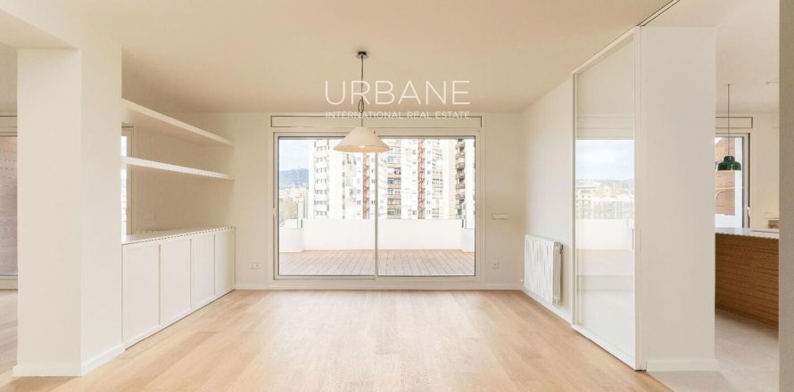 Пентхаус с 5 спальнями в Эшампле, Барселона, Каталония, Испания № 2653