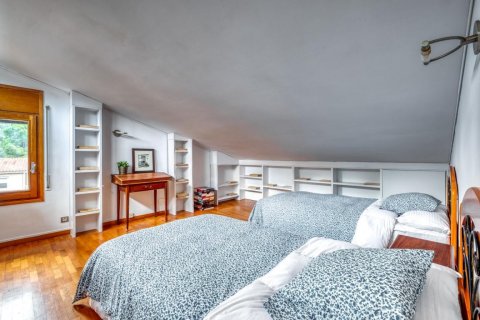 Купить дом в Сан-Кугат-дель-Вальес, Испания с 7 комнат, № 1438 - фото 28