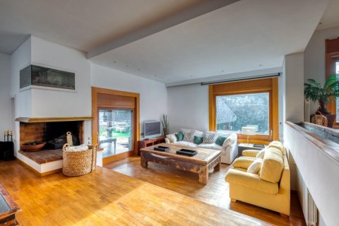 Купить дом в Сан-Кугат-дель-Вальес, Испания с 7 комнат, № 1438 - фото 5