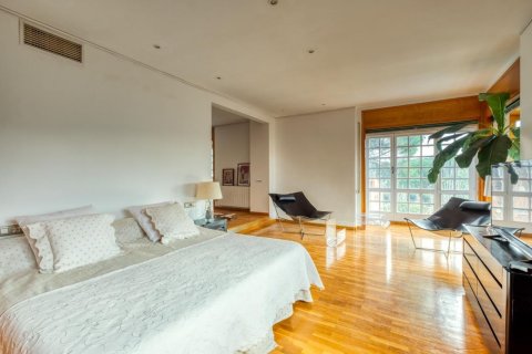 Купить дом в Сан-Кугат-дель-Вальес, Испания с 7 комнат, № 1438 - фото 15