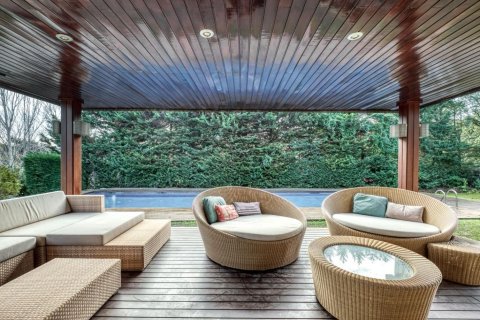 Дом с 6 спальнями в Сан-Кугат-дель-Вальесе, Барселона, Каталония, Испания № 1438