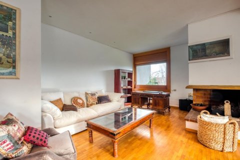 Купить дом в Сан-Кугат-дель-Вальес, Испания с 7 комнат, № 1438 - фото 6