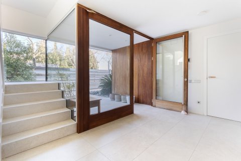 Сasa de 5 dormitorios en venta en Sant Cugat del Vallès, Barcelona, Cataluña, Spain № 1440 - foto 11