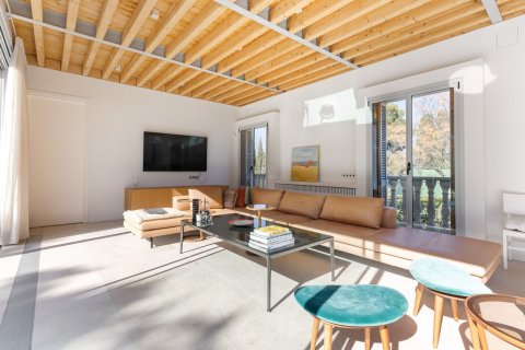 Сasa de 5 dormitorios en venta en Sant Cugat del Vallès, Barcelona, Cataluña, Spain № 1440 - foto 14