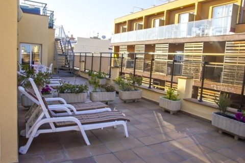 Купить коммерческую недвижимость в Льорет-де-Мар, Испания 1294м², № 1443 - фото 4