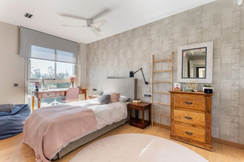 Сasa de 5 dormitorios en venta en Sant Cugat del Vallès, Barcelona, Cataluña, Spain № 1439 - foto 13