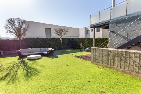 Сasa de 5 dormitorios en venta en Sant Cugat del Vallès, Barcelona, Cataluña, Spain № 1439 - foto 28