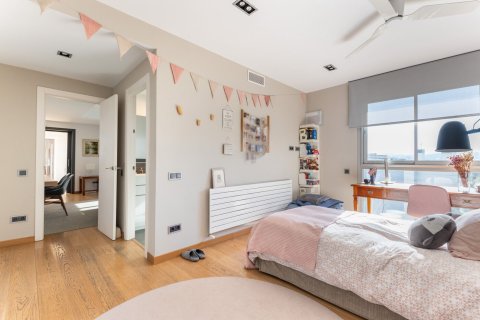 Сasa de 5 dormitorios en venta en Sant Cugat del Vallès, Barcelona, Cataluña, Spain № 1439 - foto 14