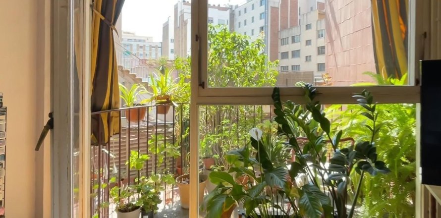 Квартира с 5 спальнями в Барселоне, Каталония, Испания № 2275