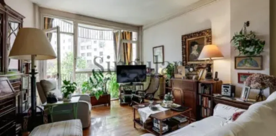 Квартира с 5 спальнями в Барселоне, Каталония, Испания № 2276