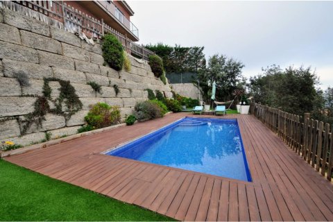 Купить дом в Льорет-де-Мар, Испания с 7 комнат, № 1363 - фото 16