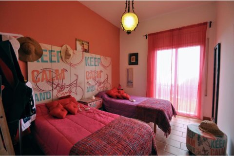 Купить дом в Льорет-де-Мар, Испания с 7 комнат, № 1363 - фото 12