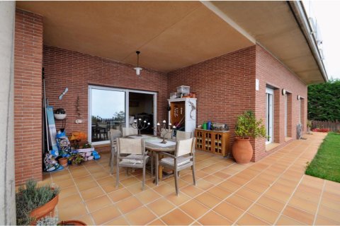 Купить дом в Льорет-де-Мар, Испания с 7 комнат, № 1363 - фото 14