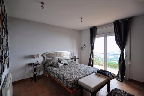 Купить дом в Льорет-де-Мар, Испания с 7 комнат, № 1363 - фото 6