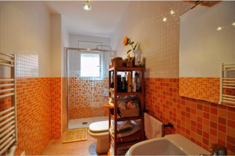 Купить дом в Льорет-де-Мар, Испания с 7 комнат, № 1363 - фото 5