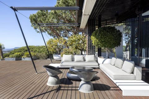 Купить квартиру в Сан-Андреу-де-Льяванерес, Испания с 8 комнат, № 1367 - фото 6