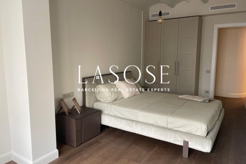 Купить квартиру в Эшампле, Испания с 3 спальни, 147м², № 2467 - фото 4